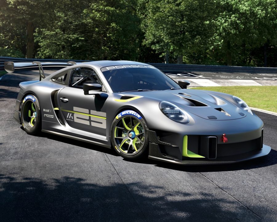 Porsche 911 GT2 RS Clubsport 25 Celebrates Manthey Racing, Limited to 30 Units
